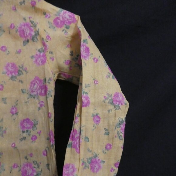 ETHNIC KIDS | 8-9 years | Traditional Floral and Lace Dress - Picture 12 of 16